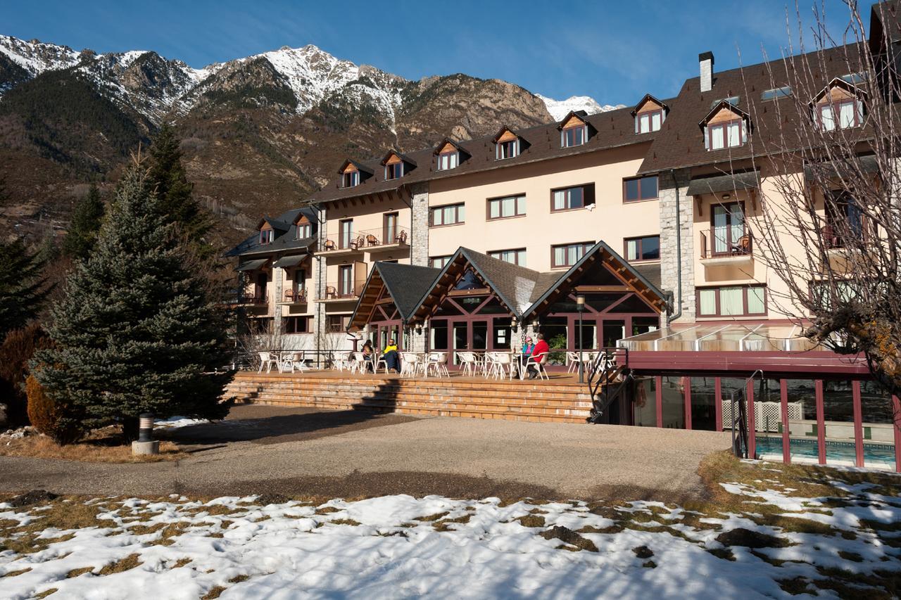 Sommos Hotel Benasque Spa Exterior photo